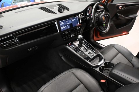 Porsche Macan 2.9 Macan S Semi-Auto 4WD 5dr 40
