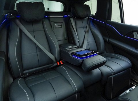 Mercedes-Benz GLS 600 13