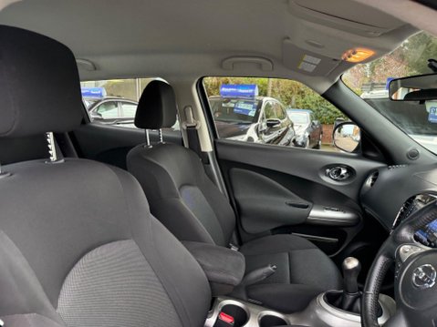 Nissan Juke 1.6 Acenta Euro 5 (s/s) 5dr 15