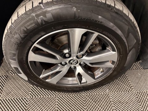 Toyota Rav4 2.0 D-4D Business Edition Euro 6 (s/s) 5dr 38