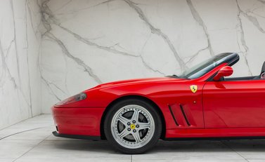 Ferrari 550 BARCHETTA Pininfarina 47
