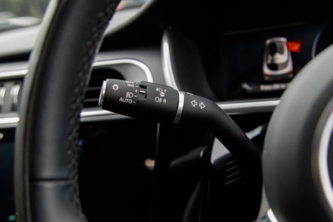 Jaguar I-Pace BLACK 18