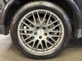 Porsche Cayenne 3.0 TD V6 Platinum Edition TiptronicS 4WD Euro 6 (s/s) 5dr 42
