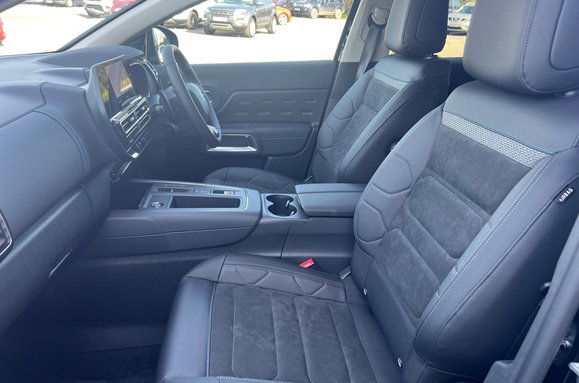 Citroen C5 Aircross PURETECH MAX EDITION 1.2 HYBRID AUTO 27