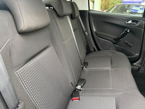 Peugeot 208 1.2 PureTech Allure EAT Euro 6 (s/s) 5dr 24