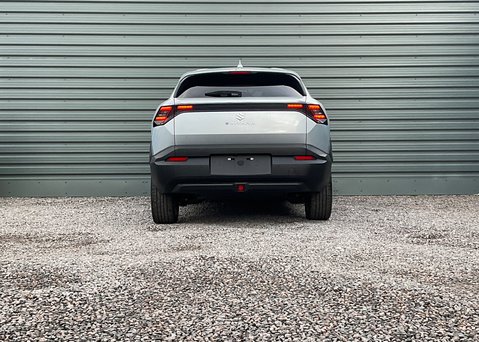 Suzuki eVitara 135kW ULTRA 61kWh 9