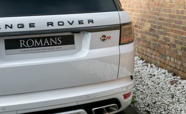 Land Rover Range Rover Sport 5.0 SVR 25