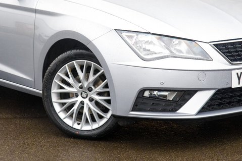SEAT Leon TSI SE DYNAMIC 11