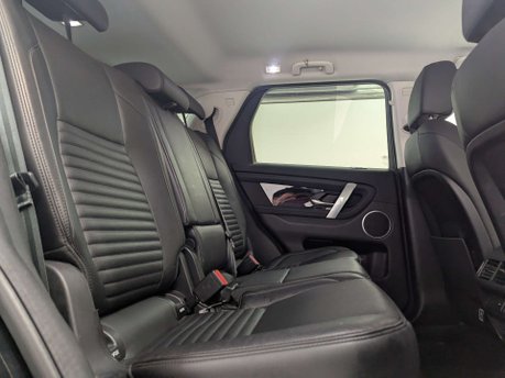 Land Rover Discovery Sport 2.0 Discovery Sport SE D Auto 4WD 5dr 50