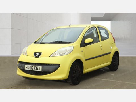 Peugeot 107 URBAN 2-TRONIC 3