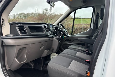 Ford Transit 350 Drw L2 130 ps Single Cab Dropside Truck - Tail Lift - Tow Axle 14