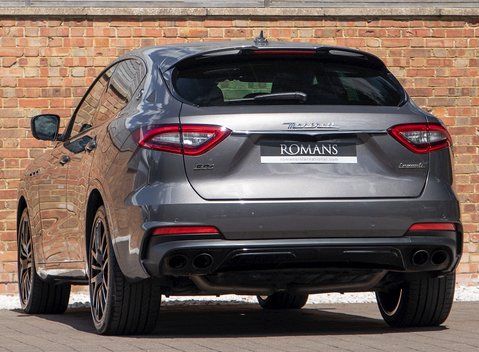 Maserati Levante S GranSport 3