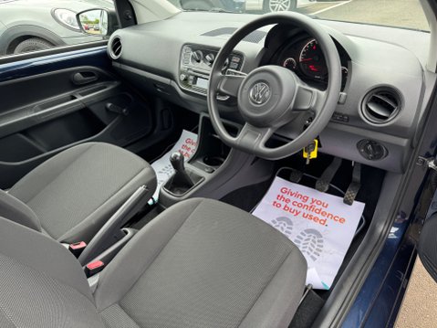 Volkswagen Up TAKE UP 23