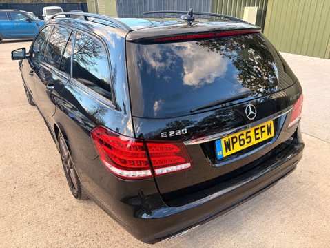 Mercedes-Benz E Class 2.1 E220 AMG Night Edition Premium Bluetec Auto 5dr 17