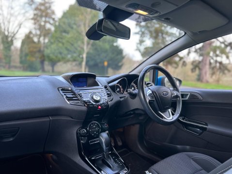 Ford Fiesta TITANIUM 8