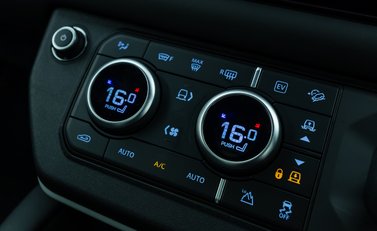 Land Rover Defender 110 P400E X-DYNAMIC HSE 22