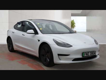 Tesla Model 3 Model 3 Standard Range + 4dr