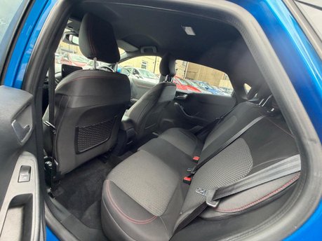 Ford Puma ST-LINE MHEV 13