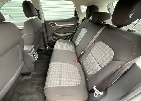 MG ZS EV 72.6 kWh SE 16