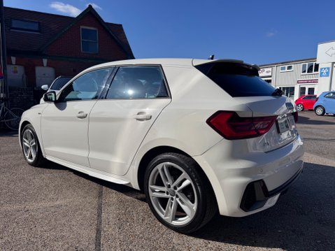 Audi A1 SPORTBACK TFSI S LINE 6