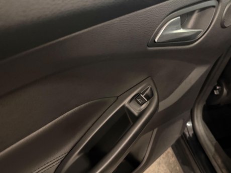 Ford Focus 2.0 TDCi Titanium X Powershift Euro 5 5dr 22