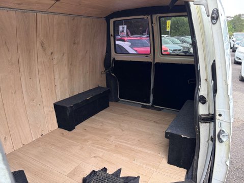 Volkswagen Transporter 10