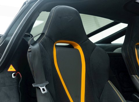 McLaren 720S Performance 13