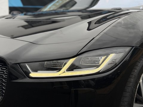 Jaguar I-Pace 400 90kWh SE Auto 4WD 5dr 12