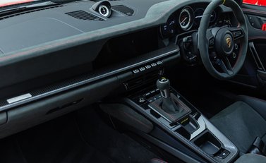 Porsche 911 GT3 RS (992) 23