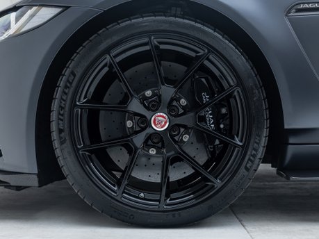 Jaguar XE SV PROJECT 8