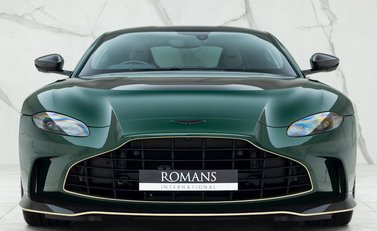 Aston Martin V12 Vantage 4