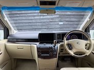 Nissan Elgrand AUTECH 6