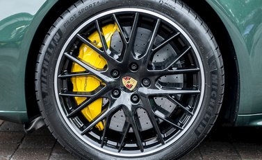 Porsche Panamera Turbo S E-Hybrid 10