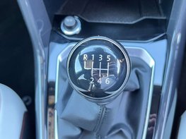 Volkswagen T-Roc 1.5 T-Roc SEL TSi Evo 5dr 57