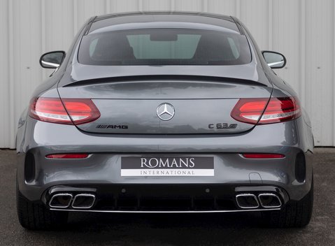 Mercedes-Benz C63 C63 S Premium Plus 5
