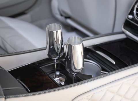 Mercedes-Benz M Class S600 17