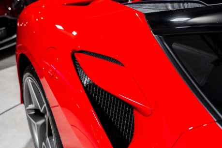 Ferrari F8 Tributo FULL PPF. FULL CARBON FIBRE INTERIOR PACKAGE. PASSENGER DISPLAY. 53