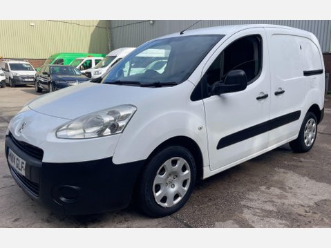 Peugeot Partner 1.6 HDi 850 S Panel Van 4dr Diesel Manual L1 (132 g/km, 90 bhp) 23