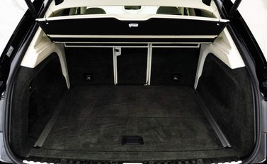 Bentley Bentayga V8 Diesel 29