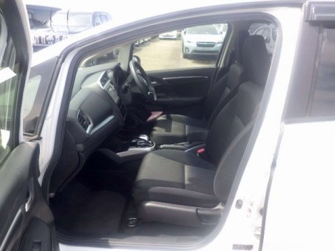 Honda Jazz 1.3 i-VTEC SE Navi Hatchback 5dr Petrol CVT Euro 6 (s/s) (102 ps) 8