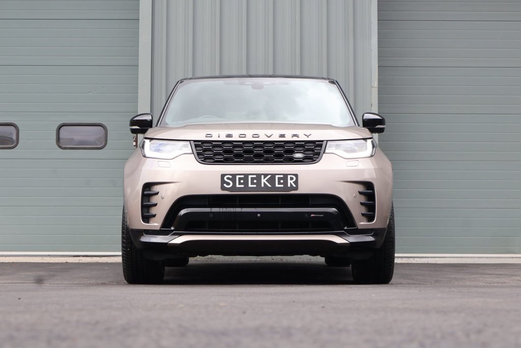 Land Rover Discovery R-DYNAMIC SE MHEV STYLED BY SEEKER 2