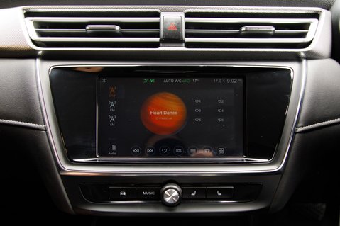 MG MG5 EXCLUSIVE 23