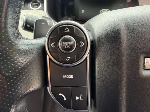 Land Rover Range Rover Sport 3.0 Range Rover Sport HSE SDV6 Auto 4WD 5dr 32