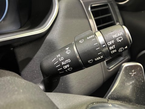 Land Rover Range Rover Sport 3.0 SD V6 HSE Dynamic Auto 4WD Euro 6 (s/s) 5dr 34