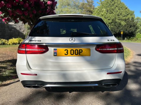 Mercedes-Benz E Class AMG E 43 4MATIC PREMIUM 21