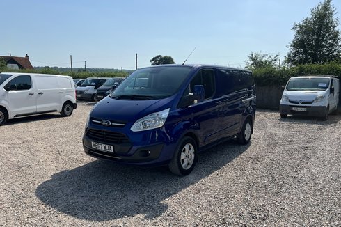 Ford Transit Custom SWB L1H1 Low Roof Limited Air Con Alloys Sensors EURO 6 NO VAT