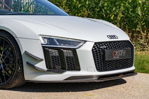 Audi R8 5.2 R8 Spyder Quattro V10 Semi-Auto 4WD 2dr 19