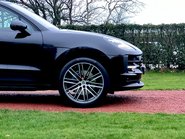 Porsche Macan S PDK 22