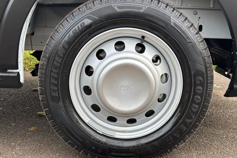 Ford Transit 350 Drw L3 130 ps Leader Toolbox Tipper - Air Con / Rear Camera 27