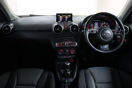 Audi A1 SPORTBACK TFSI SPORT 37